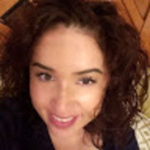 Meet your Posher, Alicia